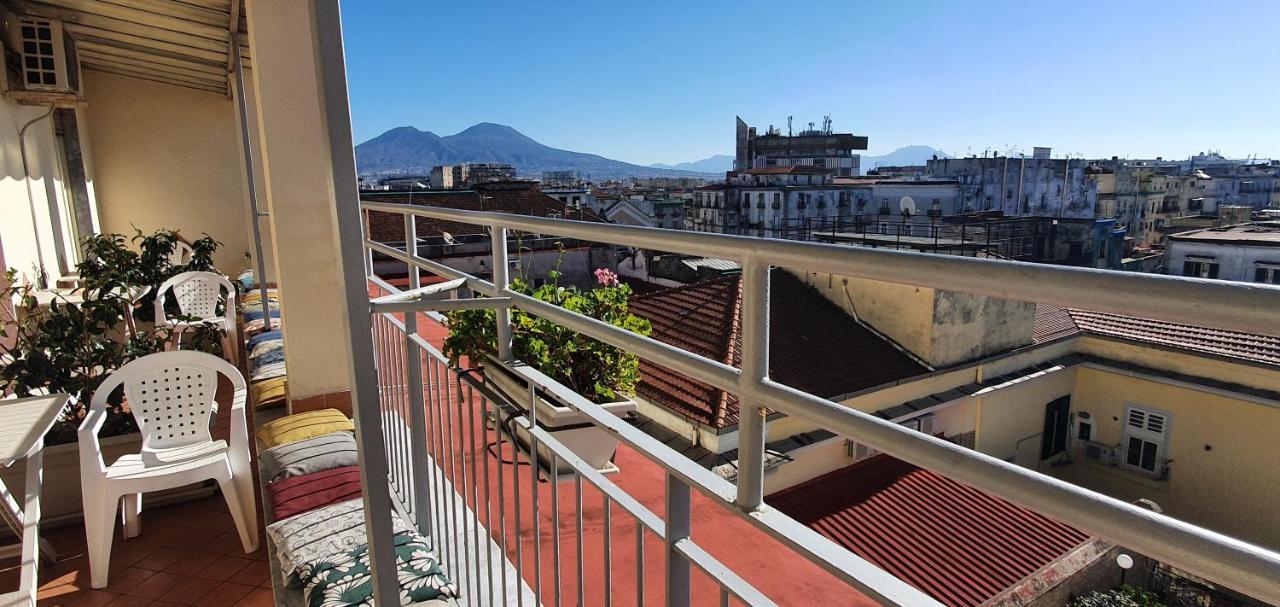 Готель Il Balconcino Неаполь Екстер'єр фото