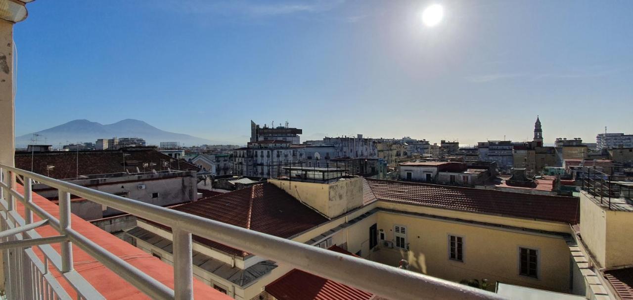 Готель Il Balconcino Неаполь Екстер'єр фото